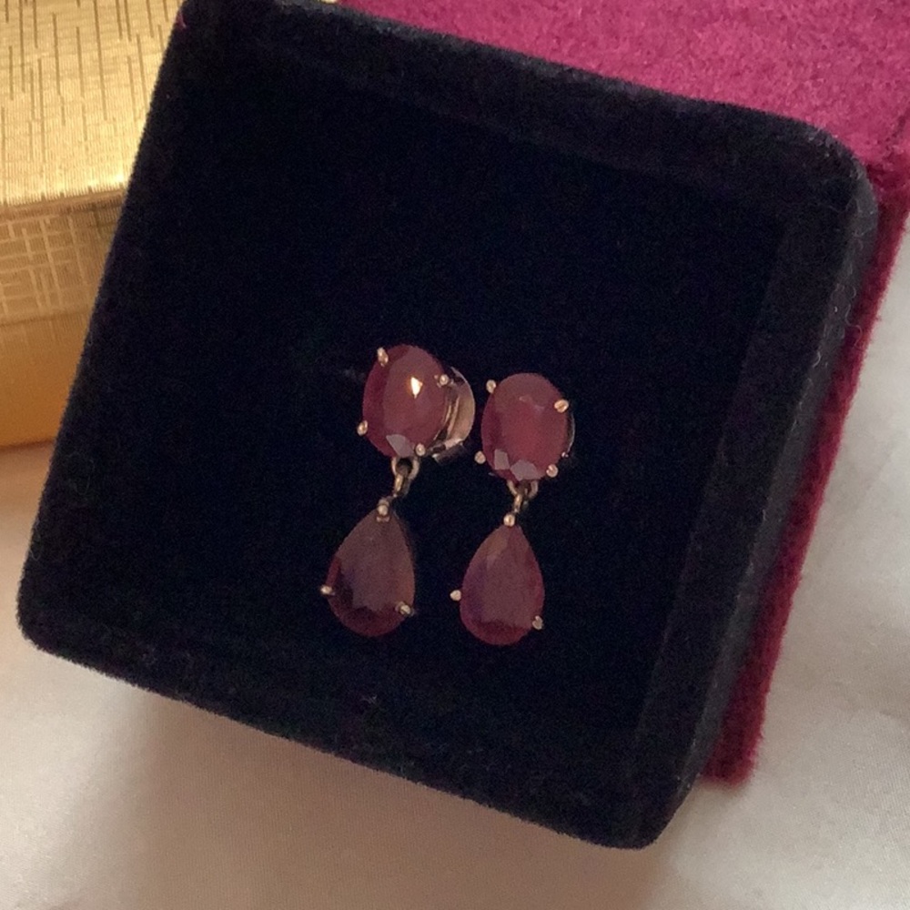 Pure silver earrings with a big stone